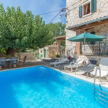 Вилла Karmen 3 Пореч